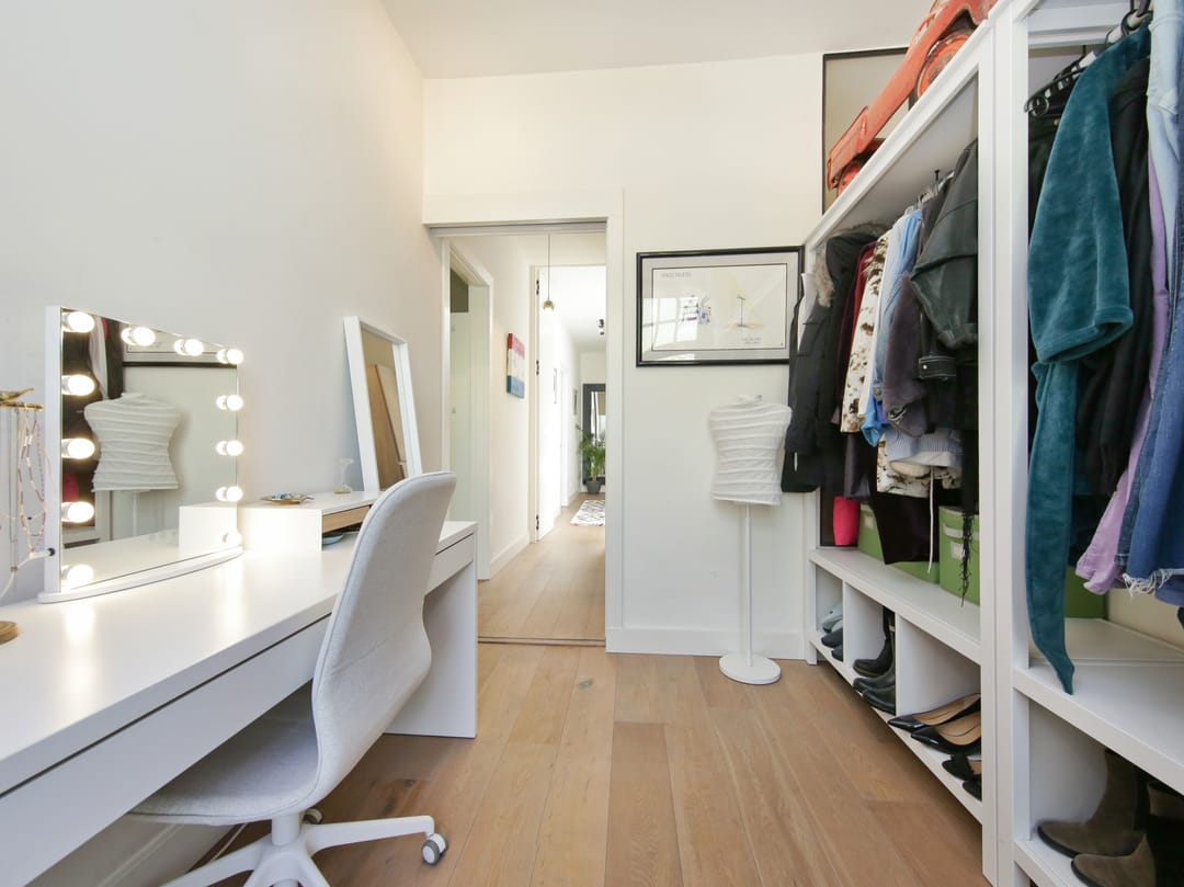 Photo 58 of Lomanstraat 23-2