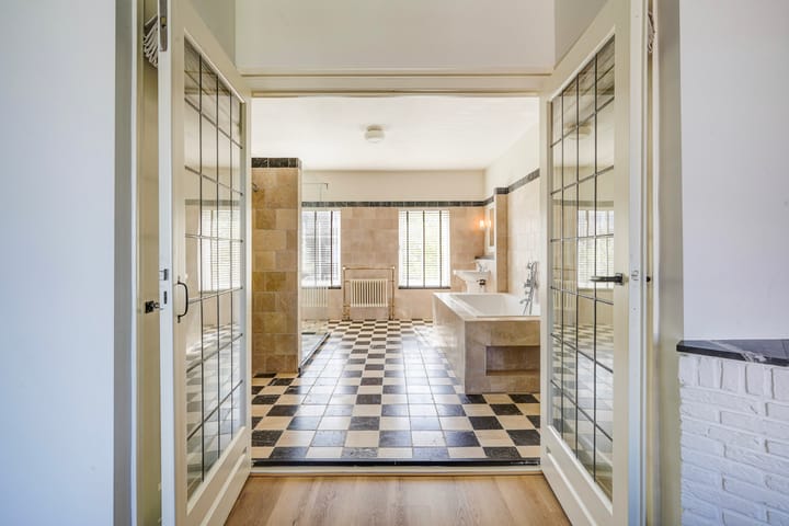 Foto 37 van Kruisbeklaan 13