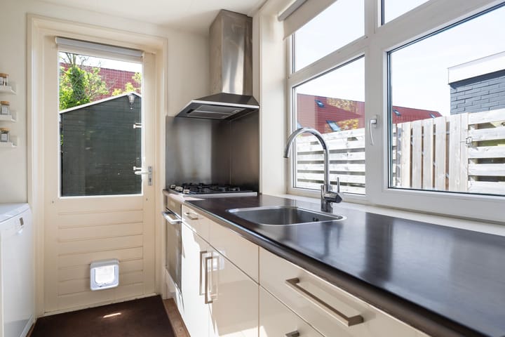 Foto 15 van Meidoornstraat 40