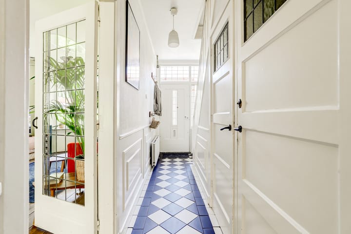 Foto 3 van Brederodestraat 1