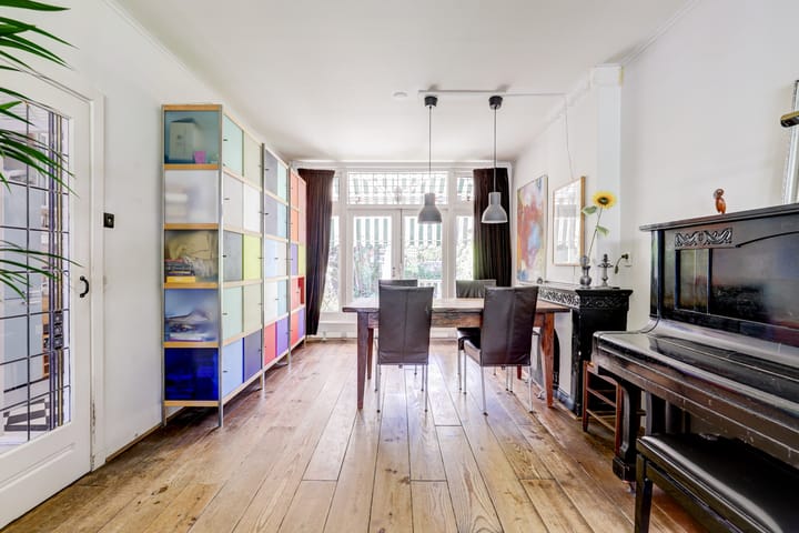 Foto 8 van Brederodestraat 1