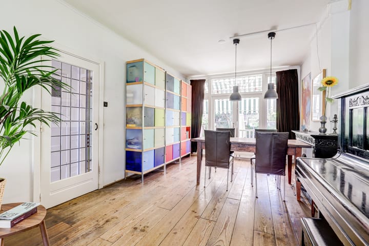 Foto 9 van Brederodestraat 1