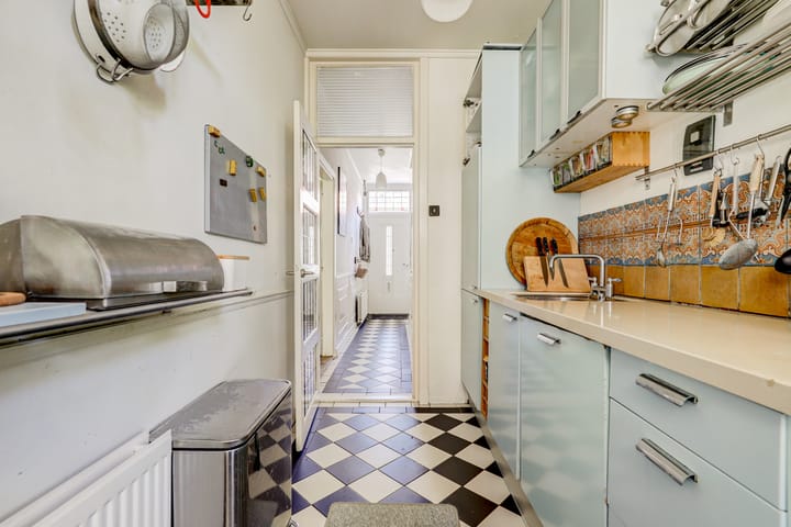 Foto 14 van Brederodestraat 1