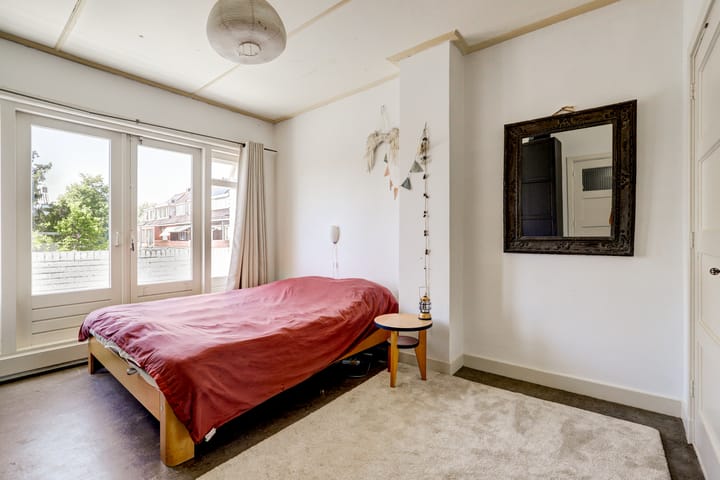 Foto 26 van Brederodestraat 1