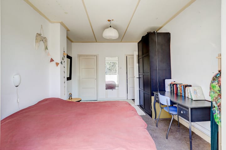 Foto 28 van Brederodestraat 1