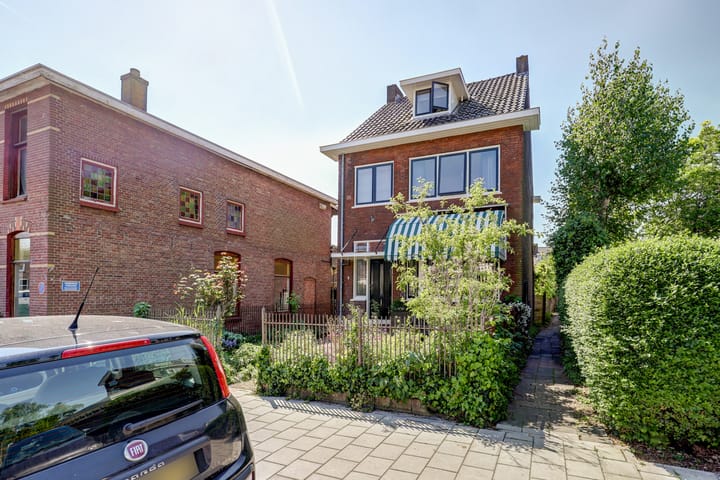 Foto 45 van Brederodestraat 1