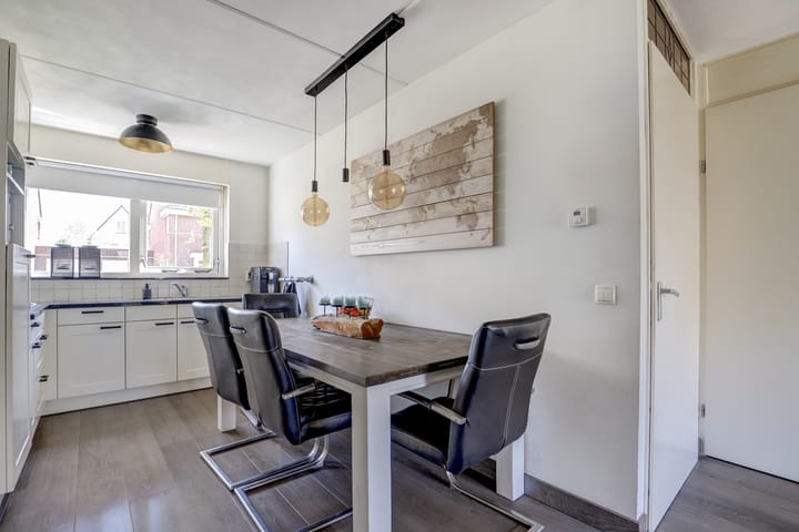 Foto 14 van Beukenlaan 13