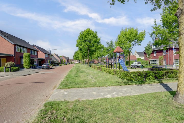 Foto 35 van Beukenlaan 13