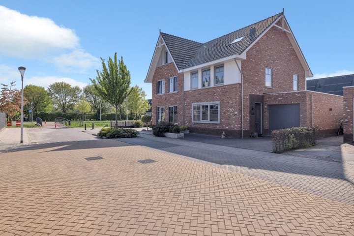 Photo 6 of A. Commandeurlaan 82