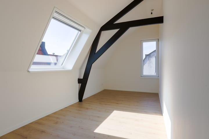 Photo 33 of Wilhelminastraat 12