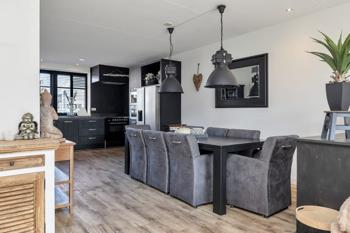 Photo 12 of A. Commandeurlaan 82