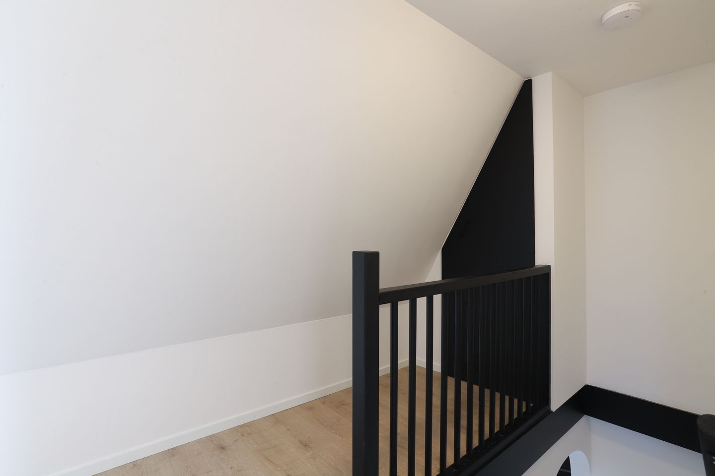 Photo 35 of Wilhelminastraat 12