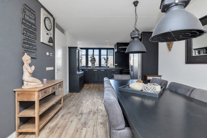 Photo 15 of A. Commandeurlaan 82