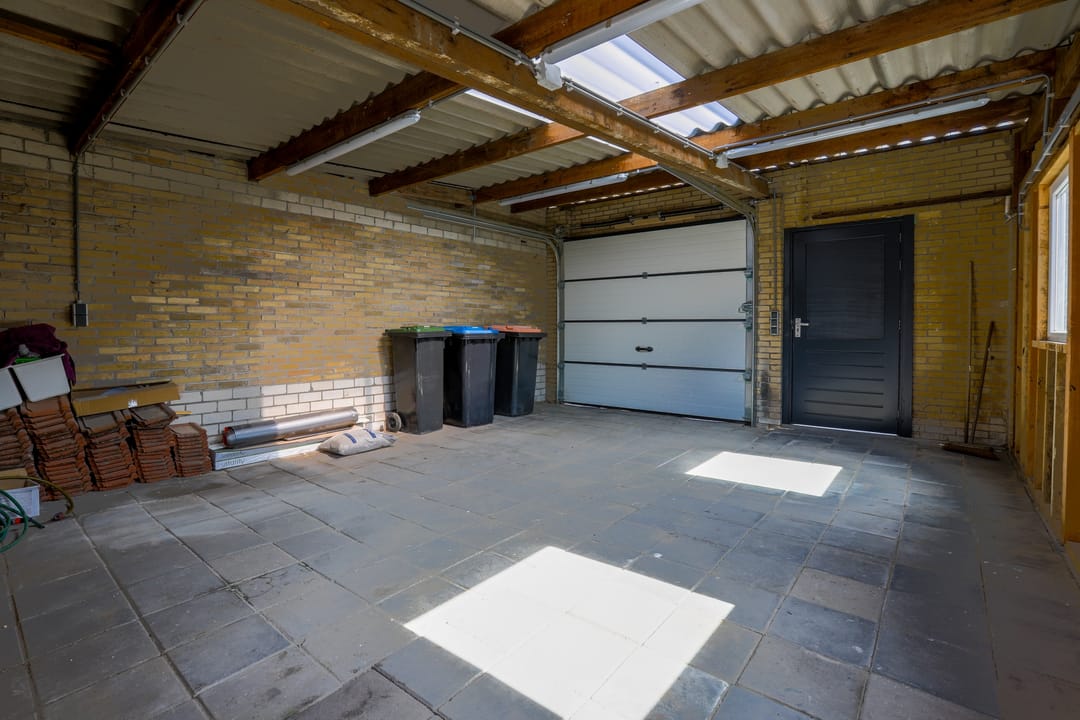 Photo 43 of Wilhelminastraat 12