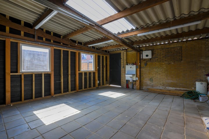 Photo 44 of Wilhelminastraat 12