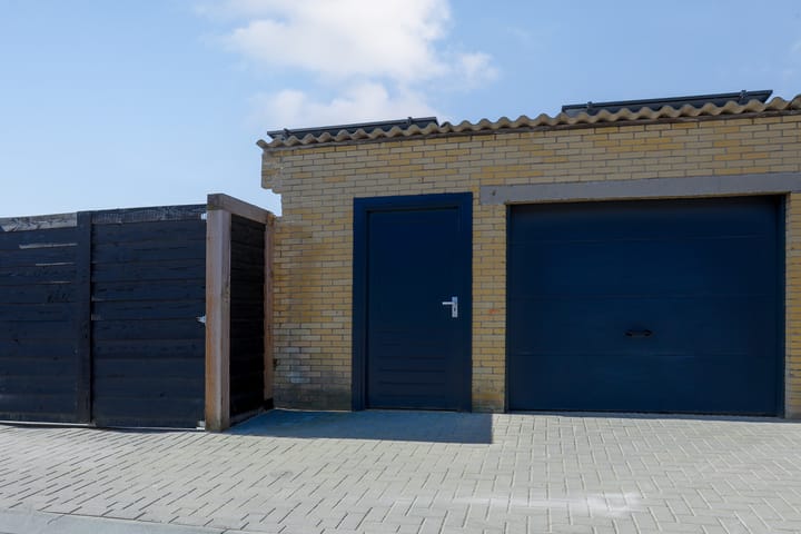 Photo 46 of Wilhelminastraat 12