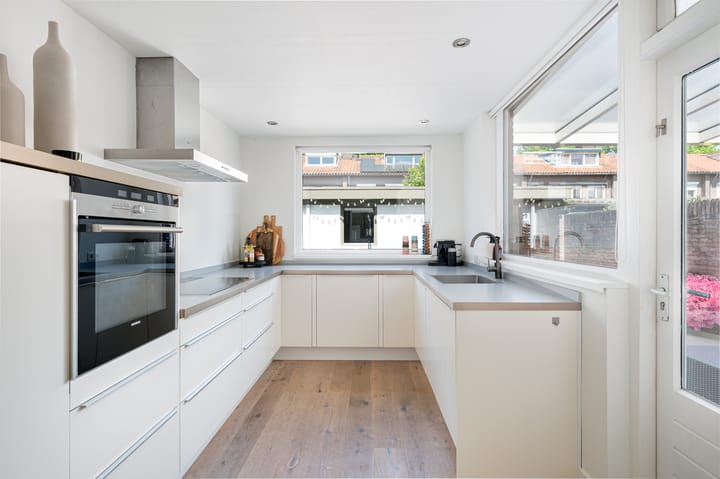 Photo 3 of Dr. H. Mollerstraat 28