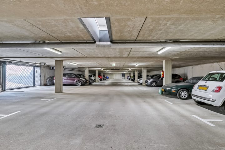 Foto 24 van Joop den Uyllaan 67