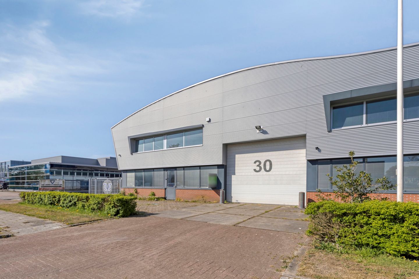 View photo 2 of Witte Paal 28-30