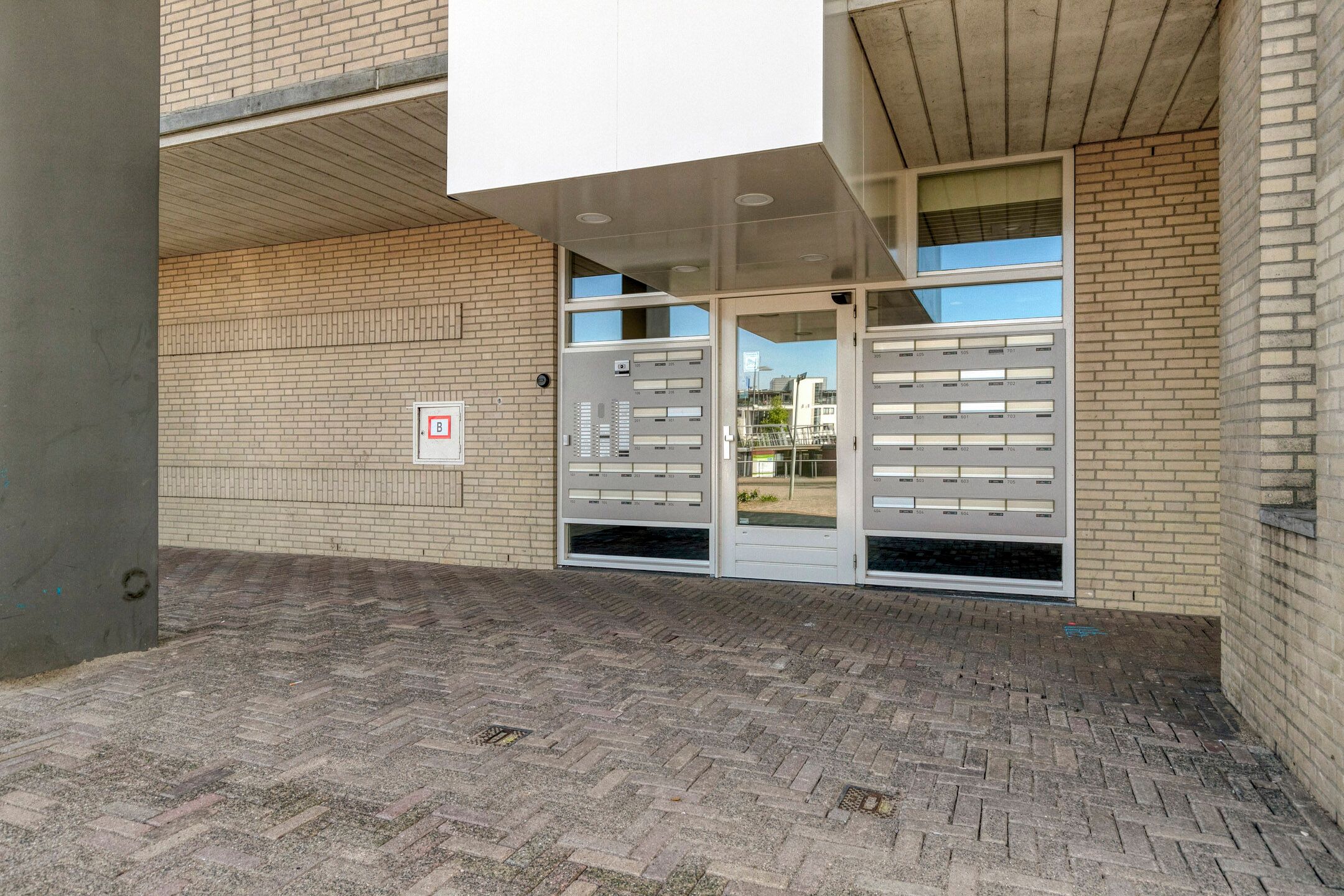 Foto 6 van de Elzas 303