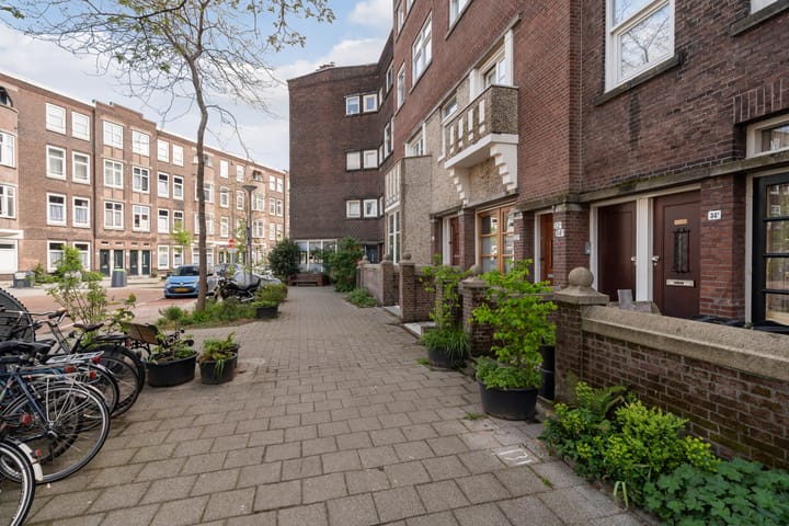 Foto 47 van Beatrijsstraat 34-A