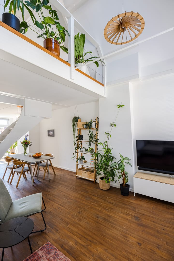 Foto 13 van Van Diemenstraat 142-A