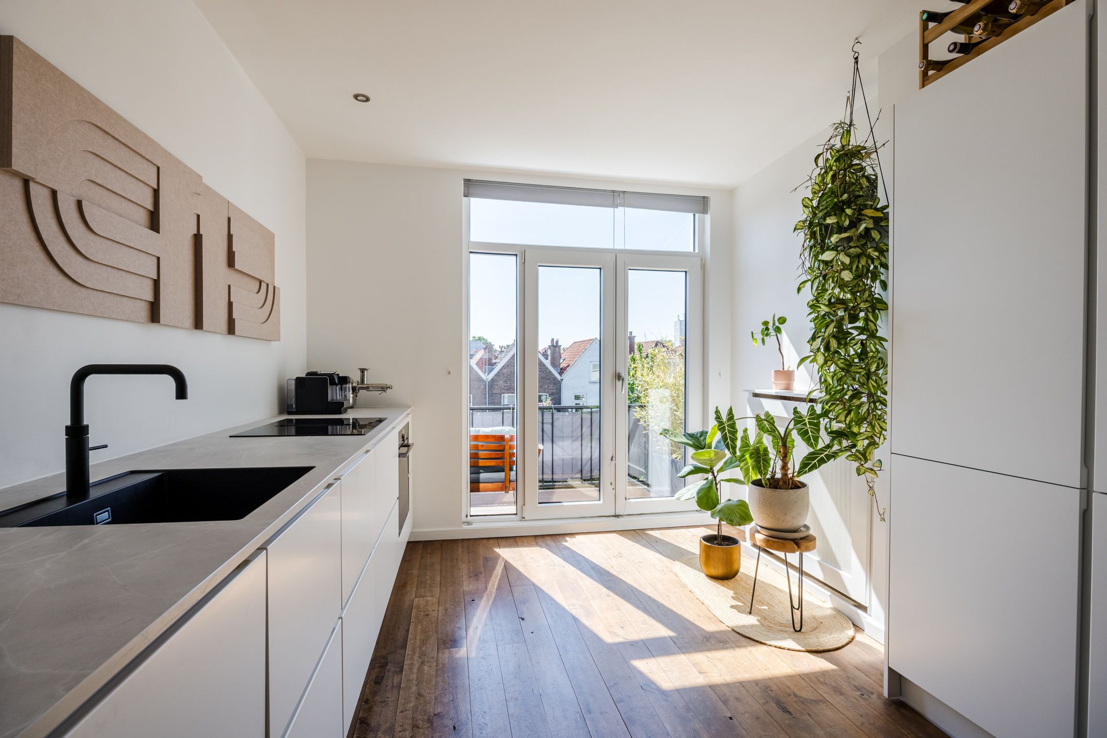 Foto 21 van Van Diemenstraat 142-A