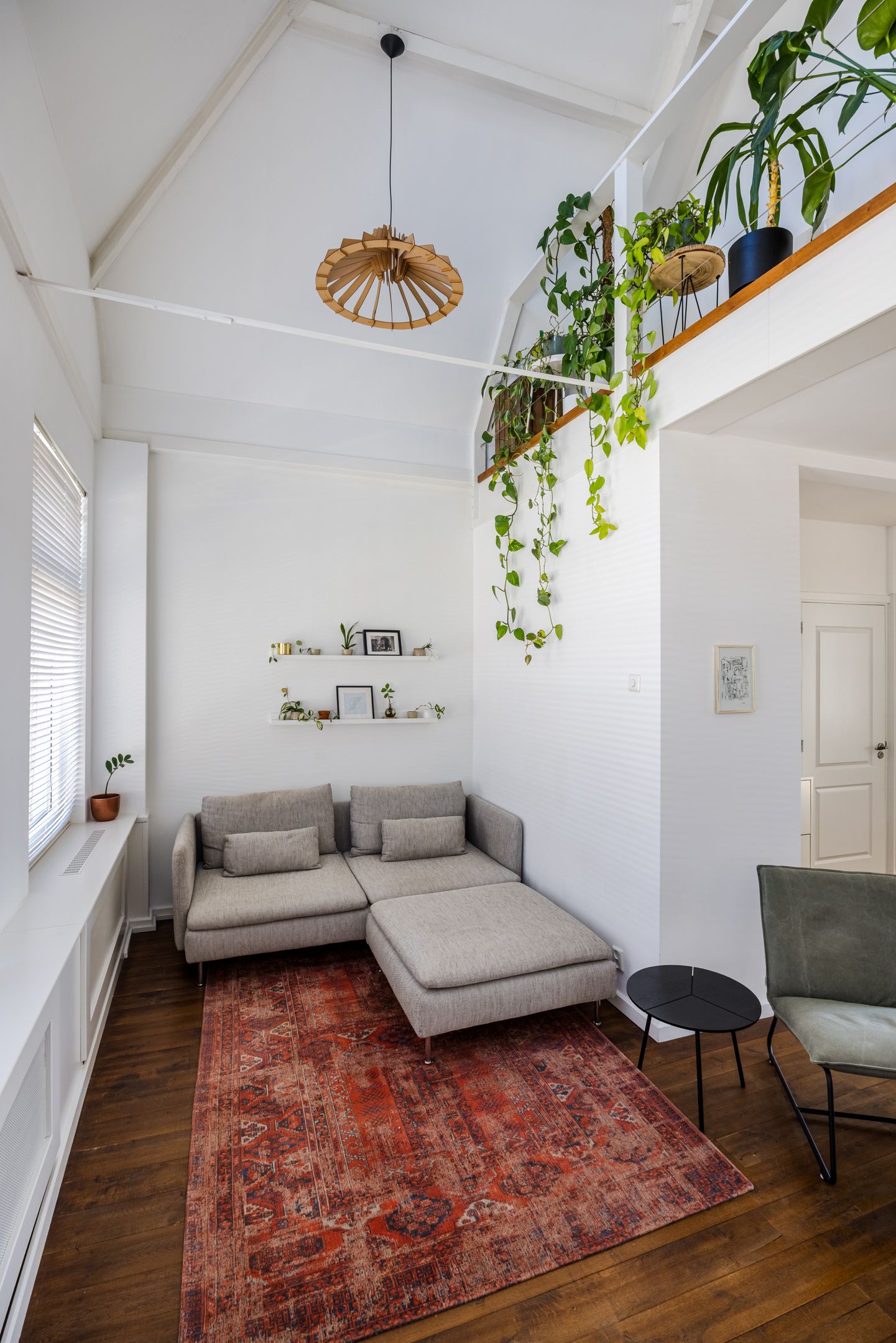 Foto 12 van Van Diemenstraat 142-A