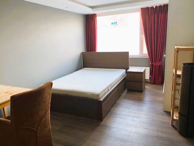 Foto 17 van Belle van Zuylenlaan 57