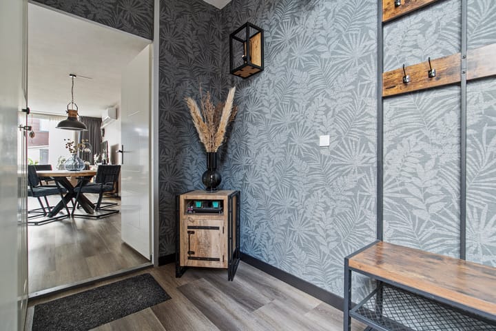 Foto 2 van Elfenbankje 18