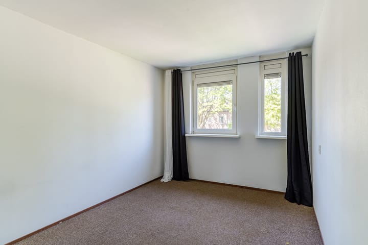 Foto 21 van Plataanbeek 34