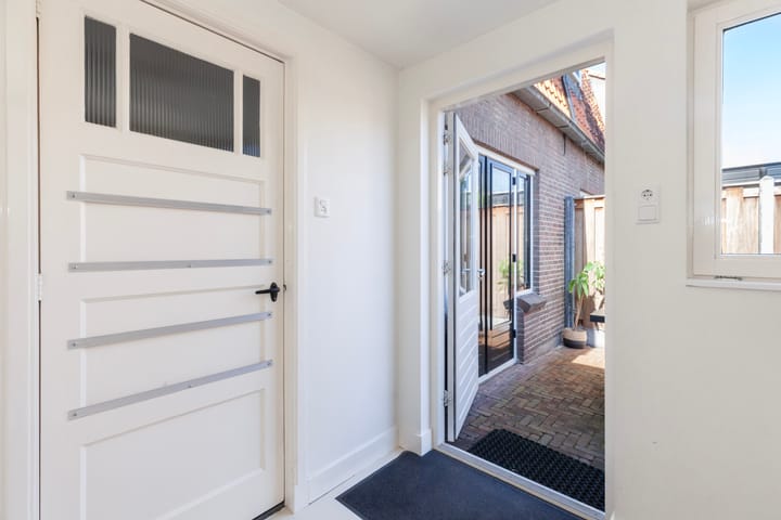 Foto 22 van Fop Smitstraat 43