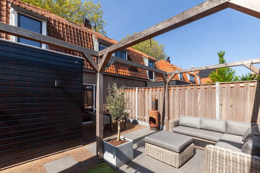 Foto 43 van Fop Smitstraat 43