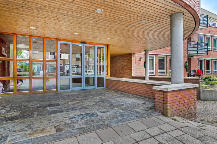 Foto 4 van De Ruyterstraat 94