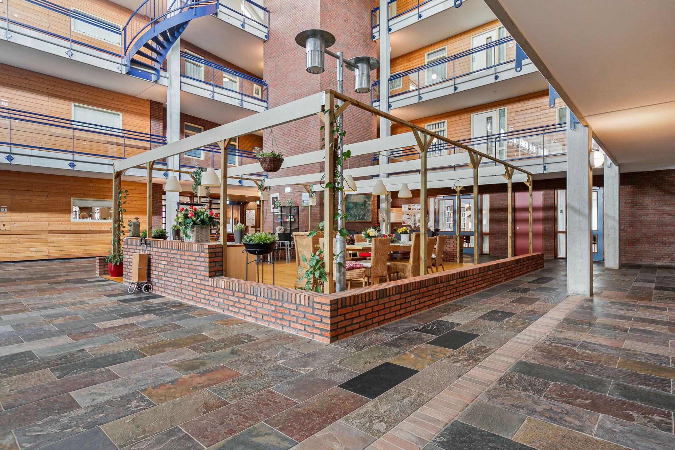 Foto 6 van De Ruyterstraat 94