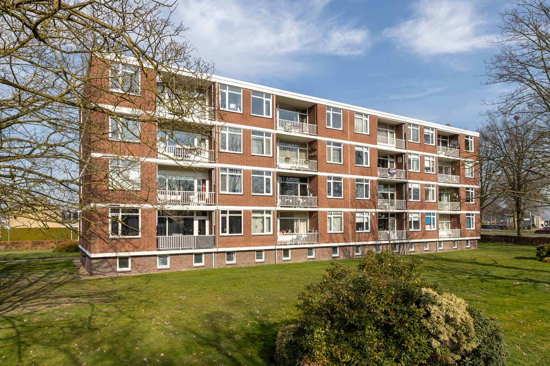 Photo 26 of Maasstraat 150