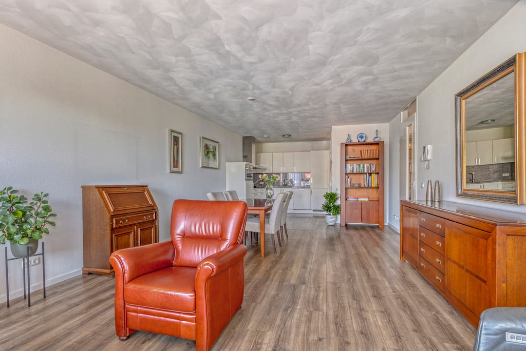 Foto 13 van Koningsschild 40