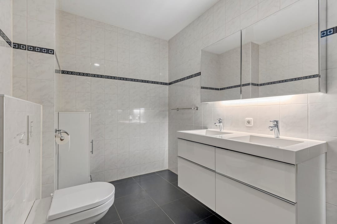 Foto 22 van Koningsschild 40