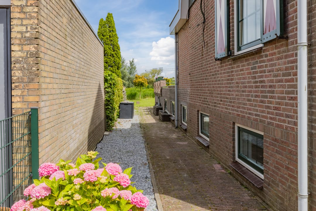 Foto 76 van Middel 94