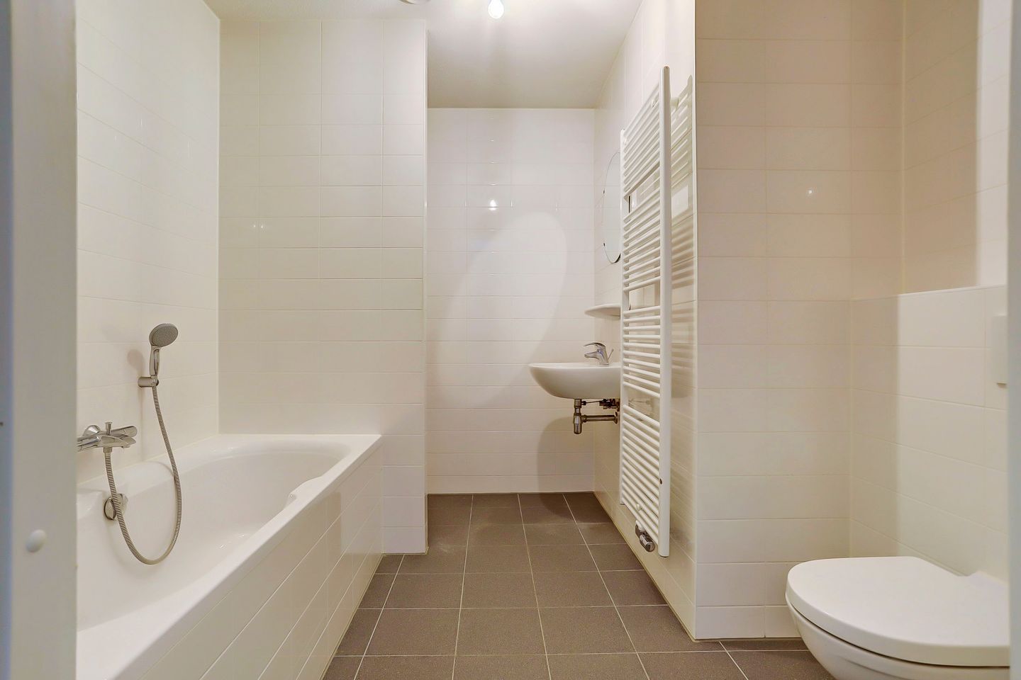 Photo 5 of Jan van Goyenplein 80