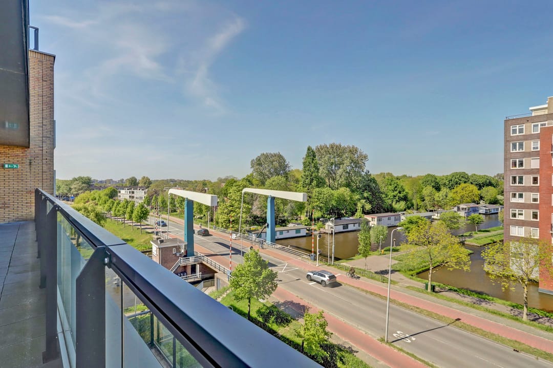 Photo 31 of Jan van Goyenplein 80