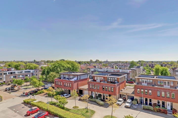 Foto 33 van Jan van Goyenplein 80