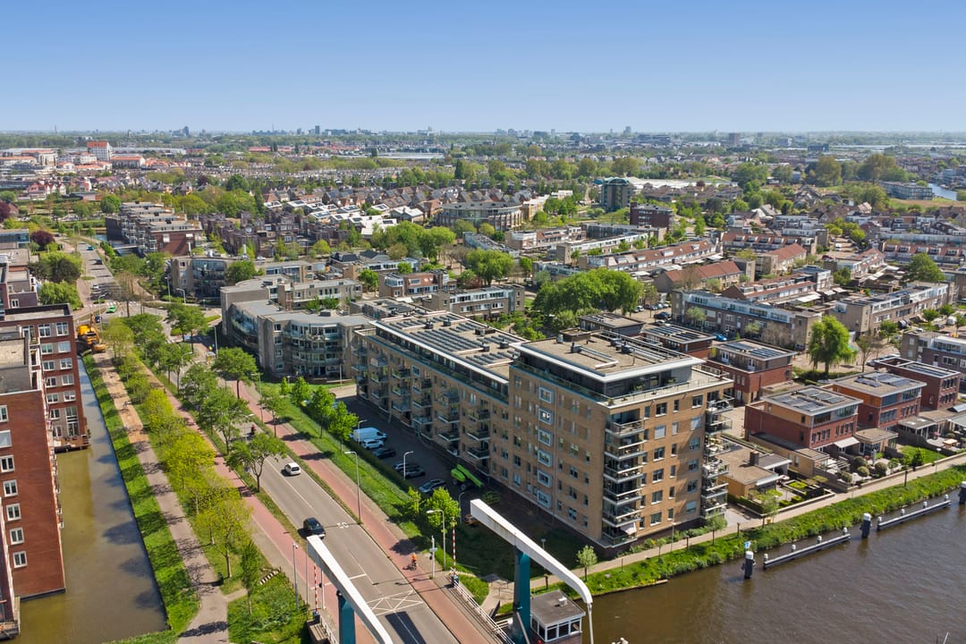 Photo 41 of Jan van Goyenplein 80