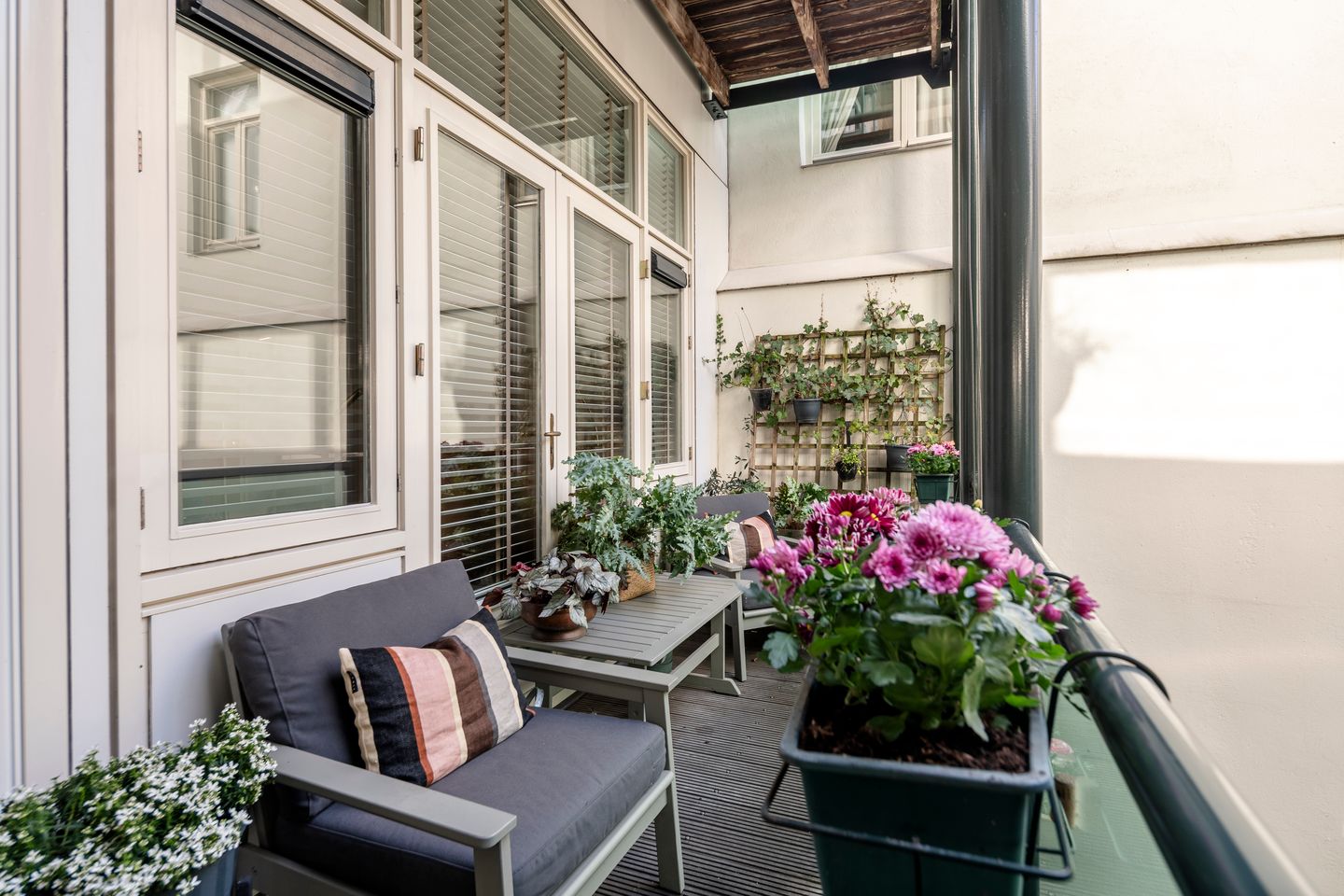 Photo 25 of Nieuwezijds Voorburgwal 308-K