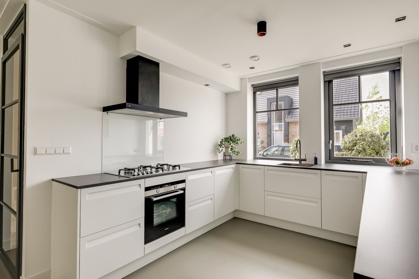 Foto 20 van A. Commandeurlaan 89