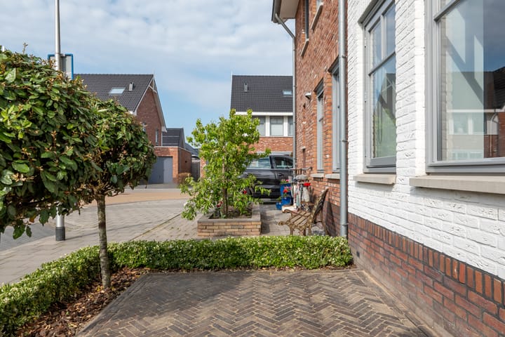 Photo 52 of A. Commandeurlaan 89