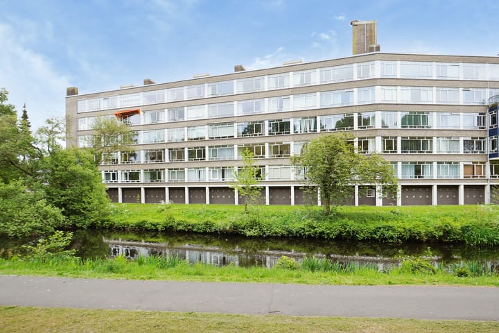 Foto 1 van Barnsteenhorst 380