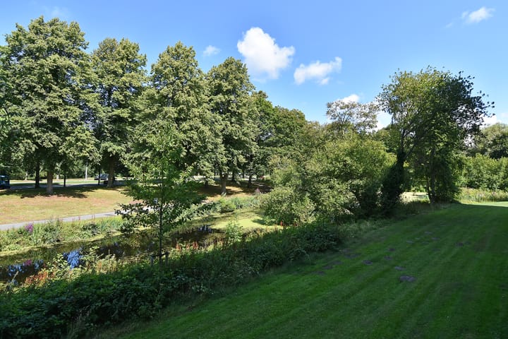 Foto 9 van Barnsteenhorst 380