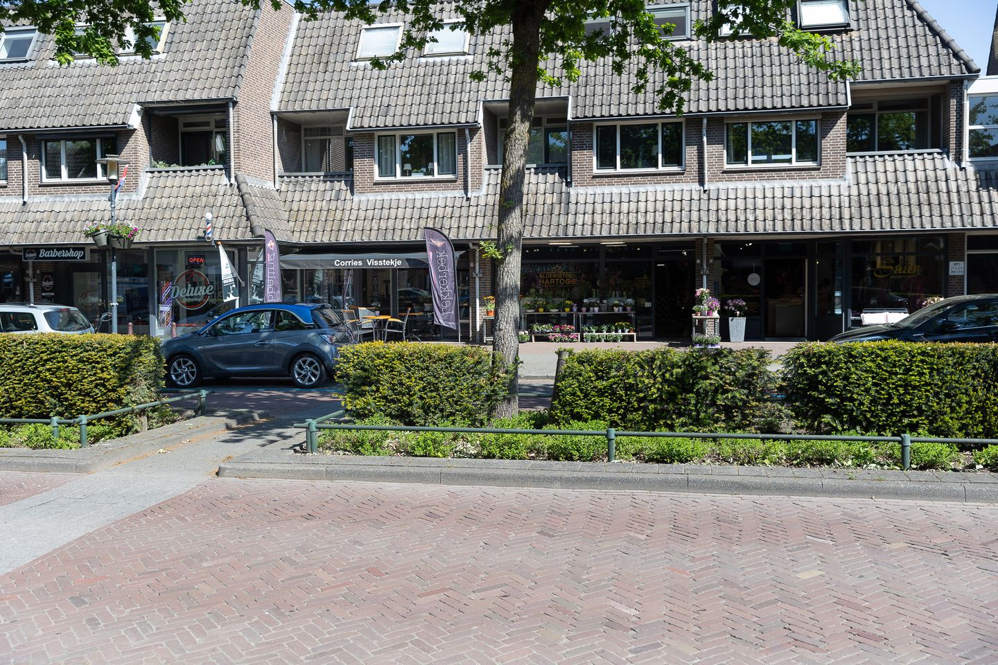 View photo 4 of Vincent van Goghstraat 15
