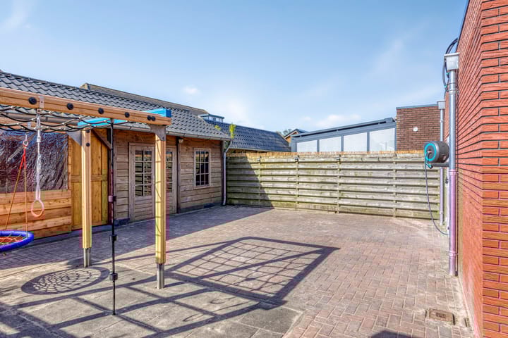 Foto 10 van Oldekerkermeer 8